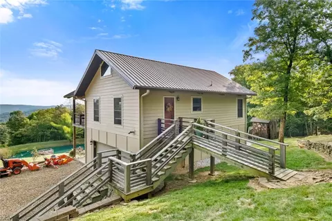 14210 Hazel Valley Rd, Fayetteville, AR 72701