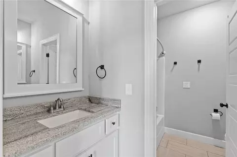 1003 Red Oak Loop, Springdale, AR 72762 photo 15