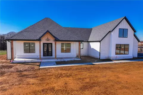 257 Fawn Way, Tontitown, AR 72770