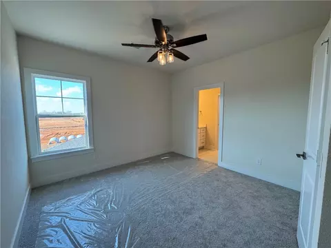 Bedroom - 312 Estella St, Lowell, AR 72745 photo 3 of 4