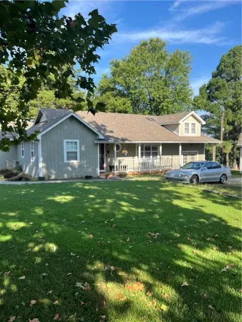 4111 Old Wire Rd, Fayetteville, AR 72703