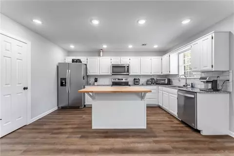 705 E 707 E Kara Ln, Rogers, AR 72758 photo 3