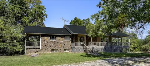 18893 Mayes Rd, Fayetteville, AR 72703