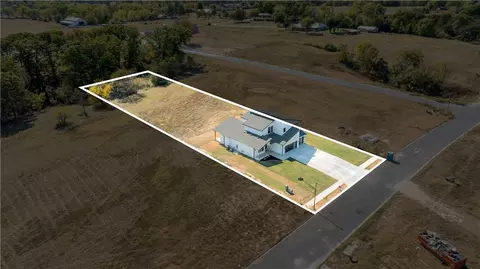 View/Area - 941 Red Cedar Pl, Rogers, AR 72756 photo 2 of 5