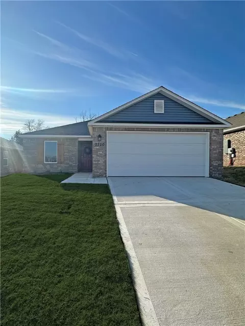 7720 Melody Ln, Fort Smith, AR 72916