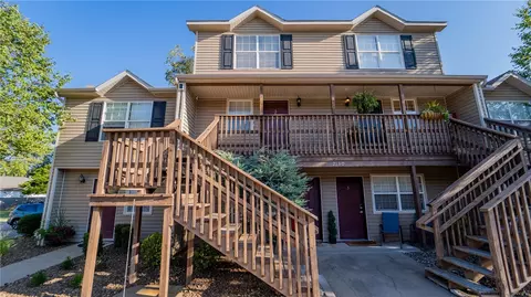 2130 N Garland Ave #5, Fayetteville, AR 72704