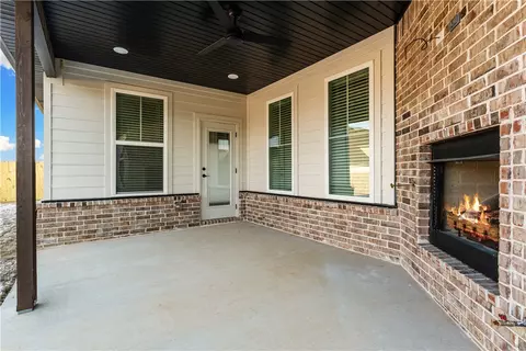 Exterior - 1120 Red Maple St, Centerton, AR 72719 photo 3 of 4