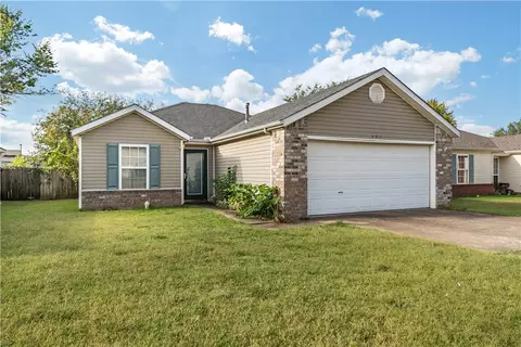 597 Marigold Ave, Springdale, AR 72764