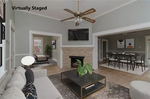 614 E Twin Springs St, Siloam Springs, AR 72761