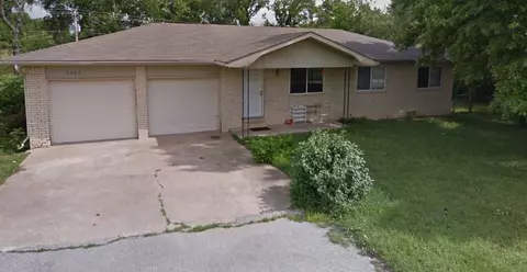 3203 Blueberry Ln, Bentonville, AR 72712