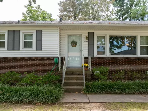 3600 Boston St, Fort Smith, AR 72903 photo 2