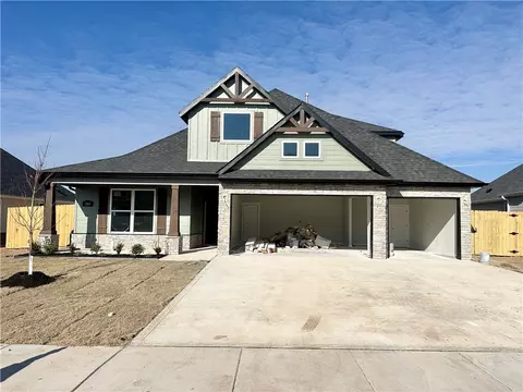 1160 Red Maple St, Centerton, AR 72719