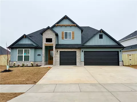 1210 Red Maple St, Centerton, AR 72719