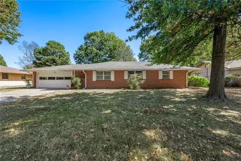 505 Morrison Pl, Springdale, AR 72762