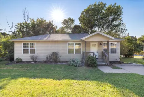 209 S Willow Ave, Fayetteville, AR 72701