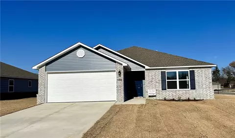 486 Kenneth St, Elkins, AR 72727