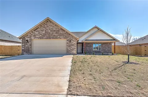 120 N Adler Ave, Farmington, AR 72730