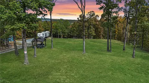 498 Madison 6096, Huntsville, AR 72740