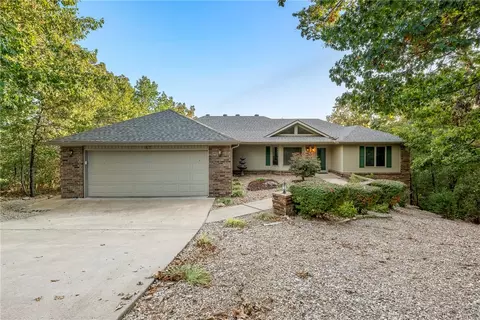 47 Oniell Ln, Bella Vista, AR 72715