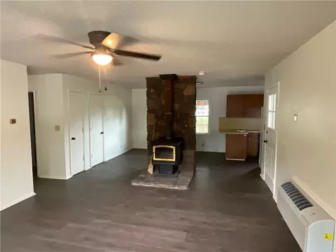 192 White St, West Fork, AR 72774 photo 5