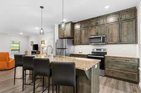 Kitchen - 1219 Speer Dr, Harrison, AR 72601 photo 4 of 5