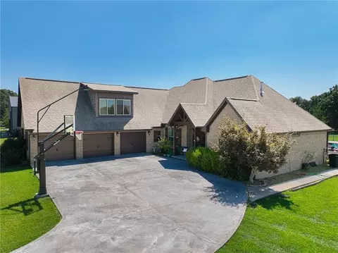 16367 Sillver Spring Rdg, Garfield, AR 72732