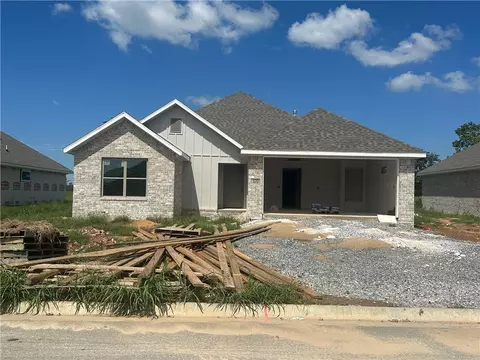 320 Palm St, Centerton, AR 72719