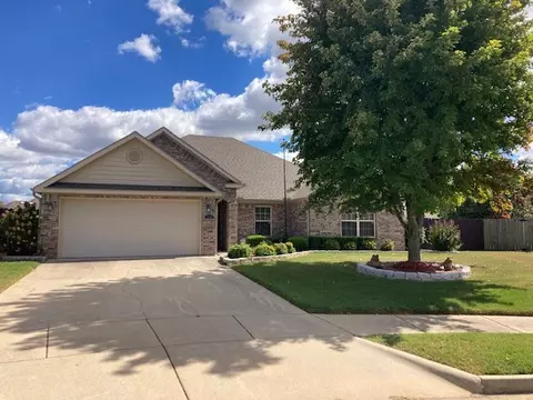3107 Bensonwood St, Bentonville, AR 72712