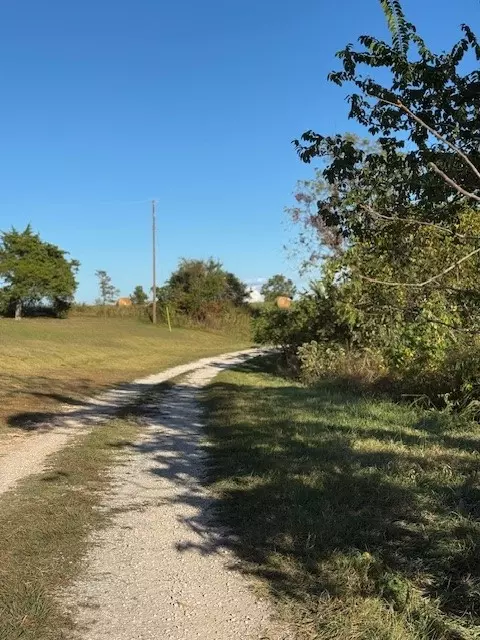 Eden Point Lane, Omaha, AR 72662