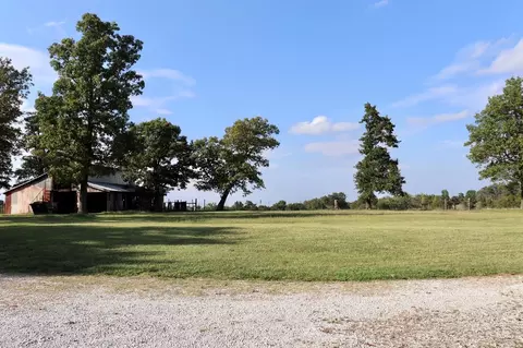 Exterior - 9202 Sims Rd, Harrison, AR 72601 photo 3 of 7