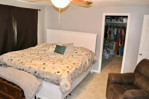 Bedroom - 9202 Sims Rd, Harrison, AR 72601 photo 3 of 5
