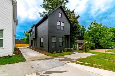 427 E Martin Luther King Jr Blvd, Fayetteville, AR 72701