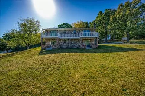 8043 Pettit Ln, Harrison, AR 72601 photo 14