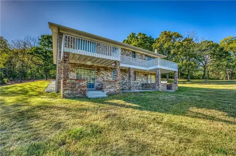 8043 Pettit Ln, Harrison, AR 72601 photo 8