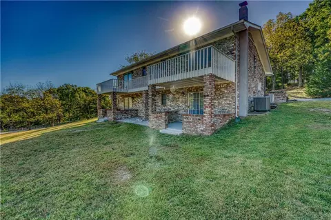8043 Pettit Ln, Harrison, AR 72601 photo 7