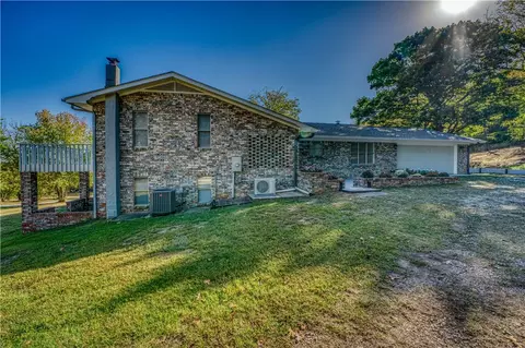8043 Pettit Ln, Harrison, AR 72601 photo 6