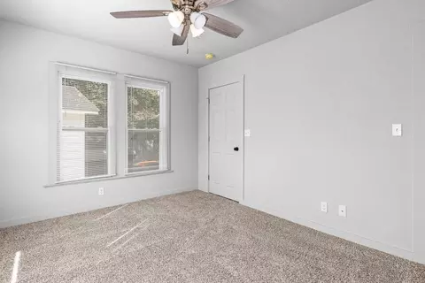 Bedroom - 215 Ash St, Alma, AR 72921 photo 3 of 3