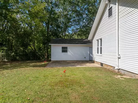 Exterior - 215 Ash St, Alma, AR 72921 photo 5 of 6