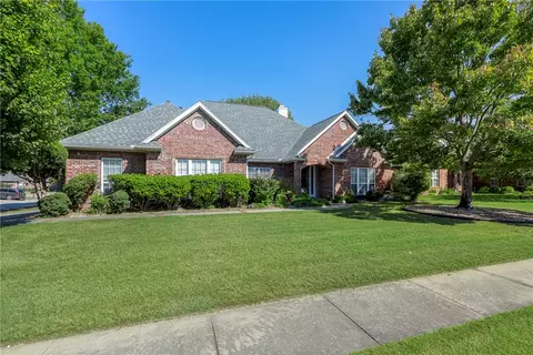 4417 W Braymore Dr, Rogers, AR 72758