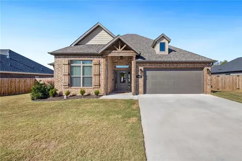 4080 E Riverdale Dr, Fayetteville, AR 72701
