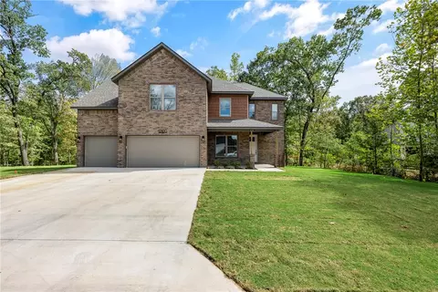 12100 Robinwood Dr, Rogers, AR 72756