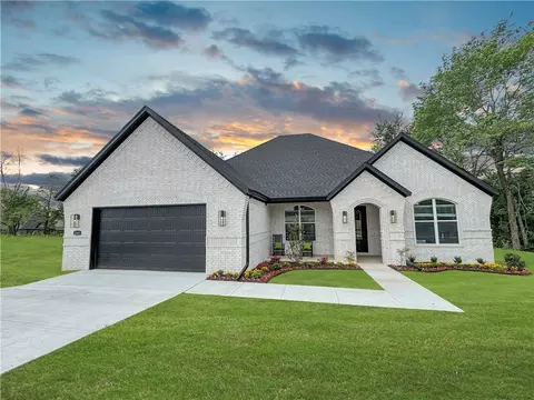 4878 N Parley Bnd, Fayetteville, AR 72764