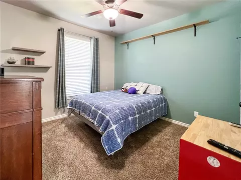 Bedroom - 18201 Ridge Rd, Gravette, AR 72736 photo 4 of 4