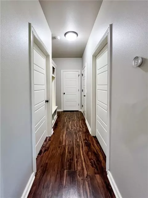 Entry Way - 18201 Ridge Rd, Gravette, AR 72736 photo 1 of 2