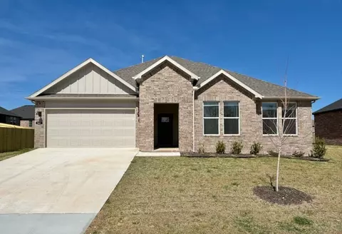 367 N Yona Ln, Farmington, AR 72730