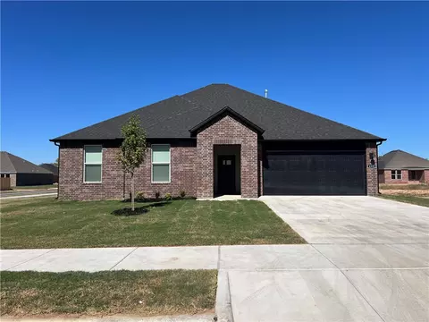 4332 Blossom Ave, Springdale, AR 72764