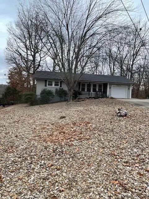 16 Basildon Dr, Bella Vista, AR 72715