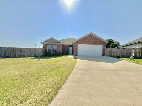 1250 Moonrise St, Centerton, AR 72713