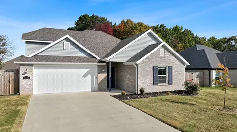 3343 Rosecomb St, Springdale, AR 72764