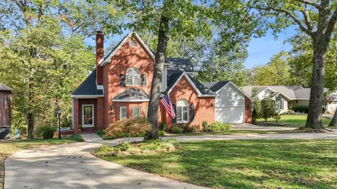 2608 NW Linebarger Ln, Bentonville, AR 72712
